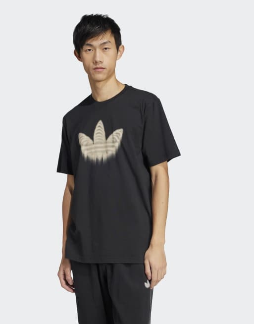 adidas Originals – Skeleton – T-Shirt in Schwarz mit Dreiblatt