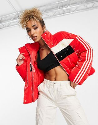 adidas Originals 'ski chic' puffer jacket in red - ASOS Price Checker