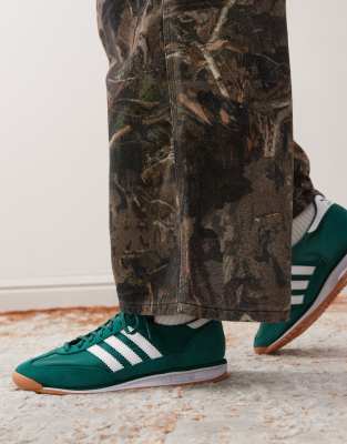 adidas Originals - SL 72 OG - Sneaker in Grün und Weiß