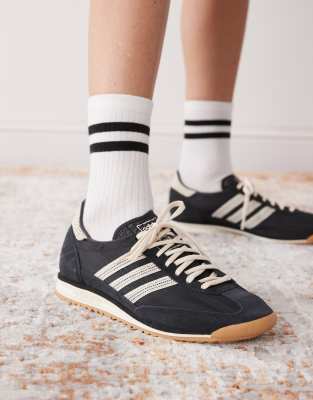 adidas Originals - SL 72 OG - Sneaker in Häkeloptik in Schwarz und Creme