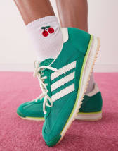 adidas Originals Country OG sneakers in red