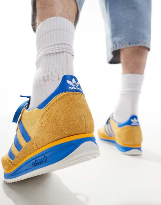 Basket adidas jaune et bleu best sale