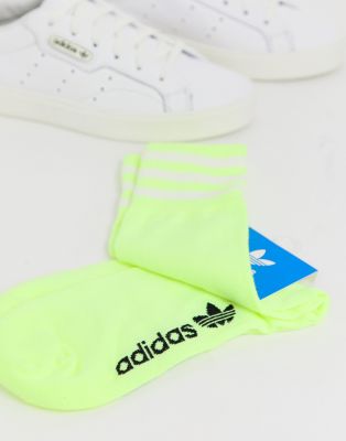 adidas Originals Sleek WeiBe Sneaker ASOS