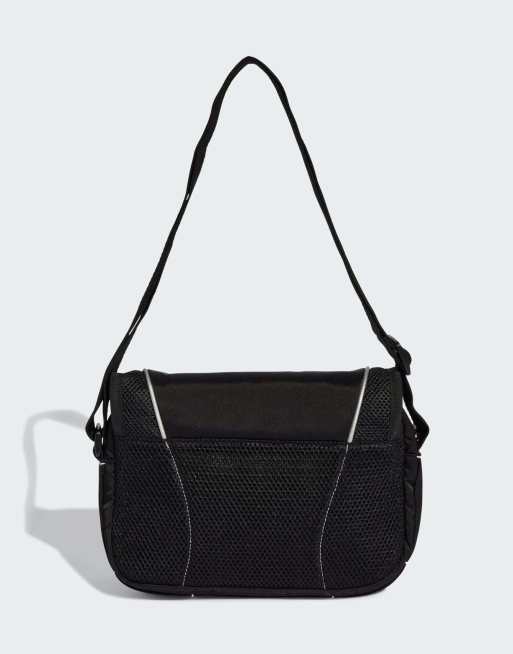 adidas Originals Small messenger bag in black, 2 of 4
