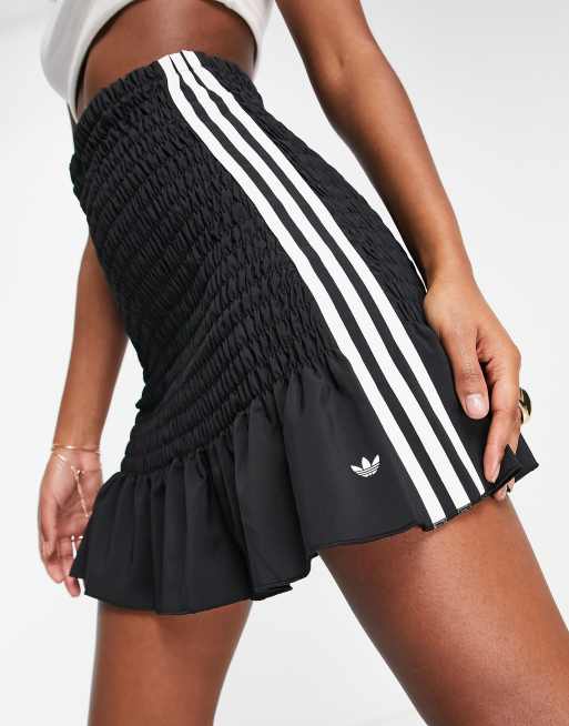 adidas originals smocked skirt 在庫僅少 adidas Originals smocked skirt in black | ASOS
