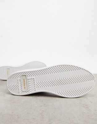 adidas Originals - Sneakers alte eleganti bianche e grigie | ASOS
