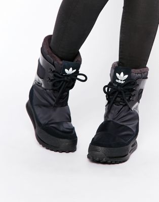adidas Originals Snowrush Black Snow Boots | ASOS