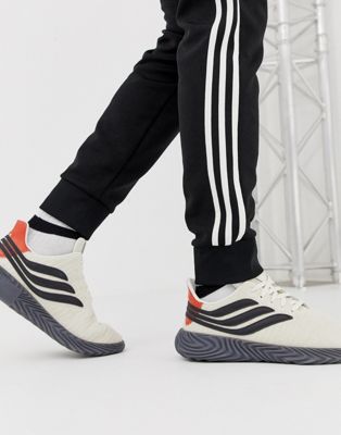 adidas Originals - Sobakov - Sneakers bianche con suola in gomma | ASOS