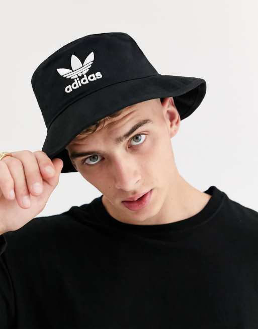 adidas Originals — Sort bøllehat med trekløverlogo