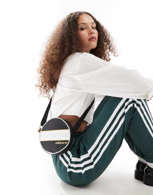 adidas Originals - Sort crossbody-taske i rundt design