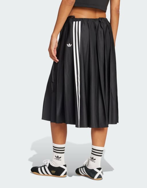 adidas Originals - Sort maxinederdel med plisseringer og bånddetaljer