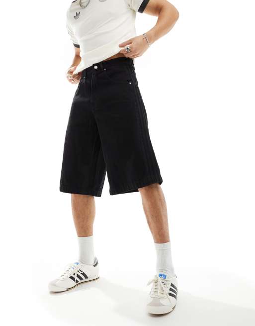 adidas Originals - Sorte denimshorts med flammedetaljer