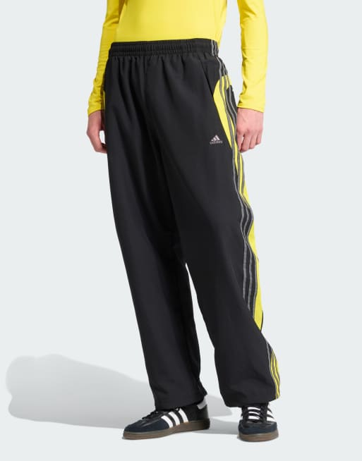 adidas Originals - Sorte løstsiddende træningsbukser