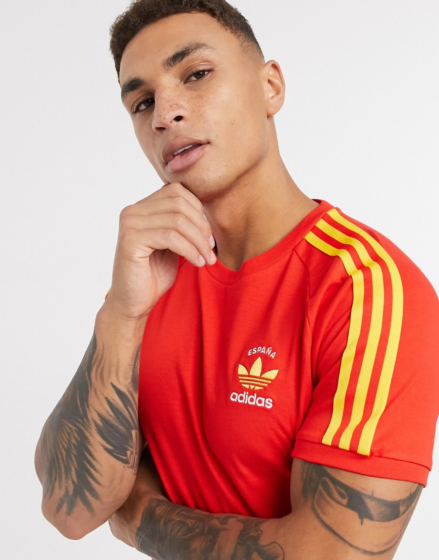 Adidas Originals – Spain – Röd t-shirt med 3 ränder