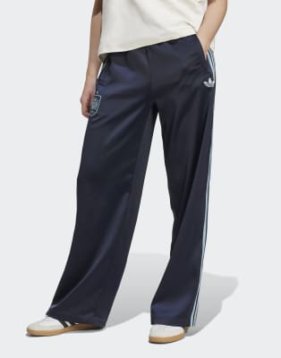 adidas Originals - Spain - Trainingshose in dunklem Marineblau