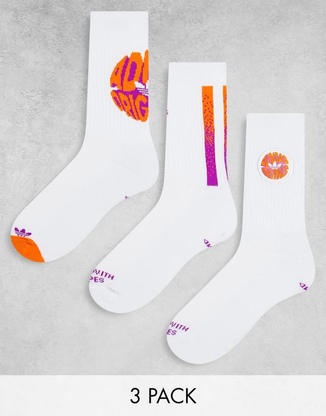 adidas Originals Spiral 4 pack crew socks in white and multi