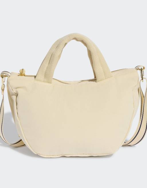 adidas Originals Sport XS Croissant-Tasche in Warm Vanilla und Indigo, 2 von 4