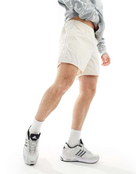 adidas Originals - Sprinter - Short in gebroken wit - view 1