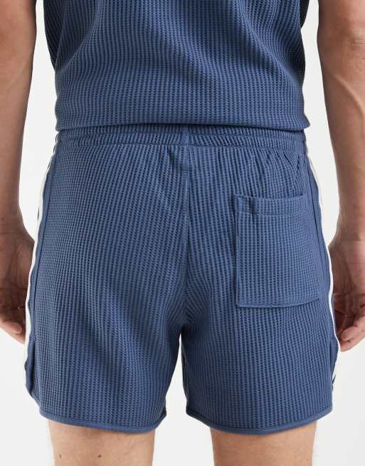 adidas Originals – Sprinter-Shorts in Marineblau mit Waffelstruktur, 5 von 5