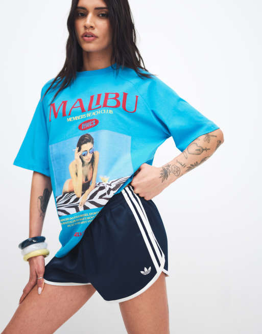 adidas Originals sprinter shorts in navy, 2 of 5
