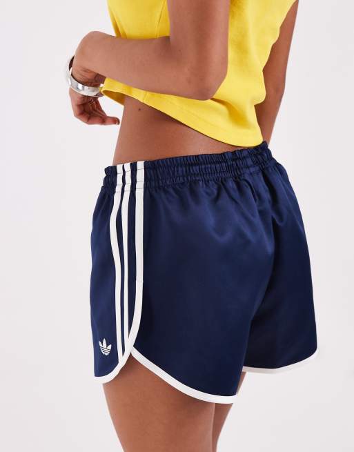 adidas Originals Sprinter-Shorts mit drei Streifen in Marineblau, 4 von 5