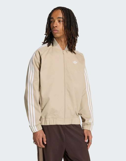 adidas Originals – SST Adicolor Classics – Trainingsjacke aus Baumwoll-Twill in Khaki Three, 1 von 5