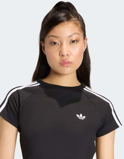adidas Originals – SST – Knapp geschnittenes T-Shirt in Schwarz/Weiß, 4 von 4