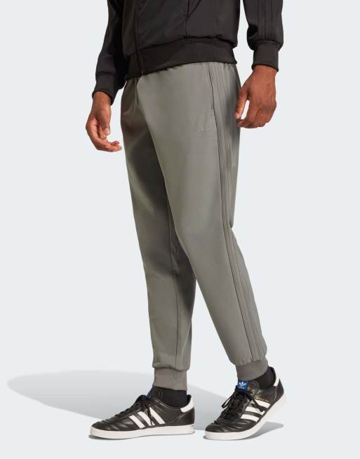 adidas Originals - SST - Pantalon de survêtement non tissé - Gris