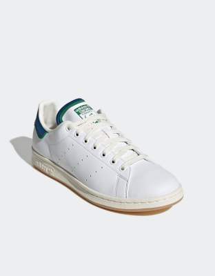adidas Originals - Stan Smith - Baskets ?� semelle en caoutchouc - Blanc et bleu | ASOS