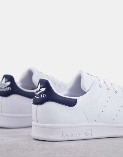 Adidas stan smith 2025 homme blanc et bleu