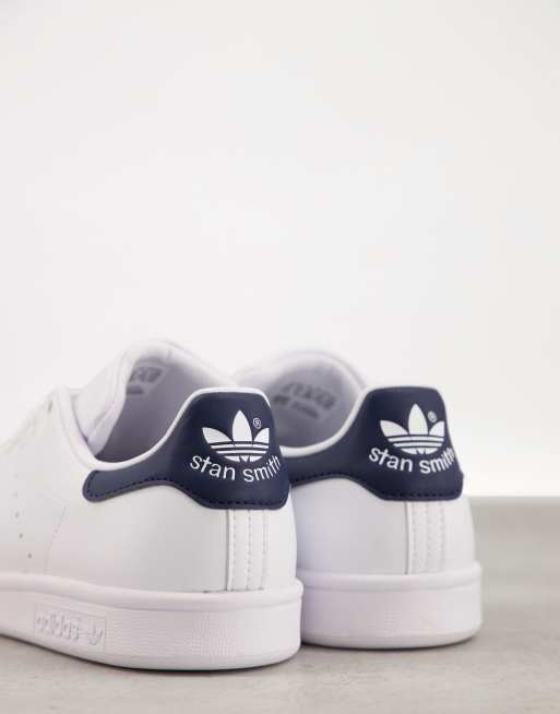 adidas Originals Stan Smith Baskets Blanc et bleu marine ASOS