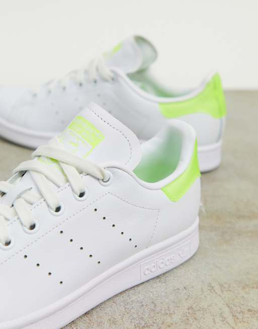 Stan smith blanche et jaune hot sale