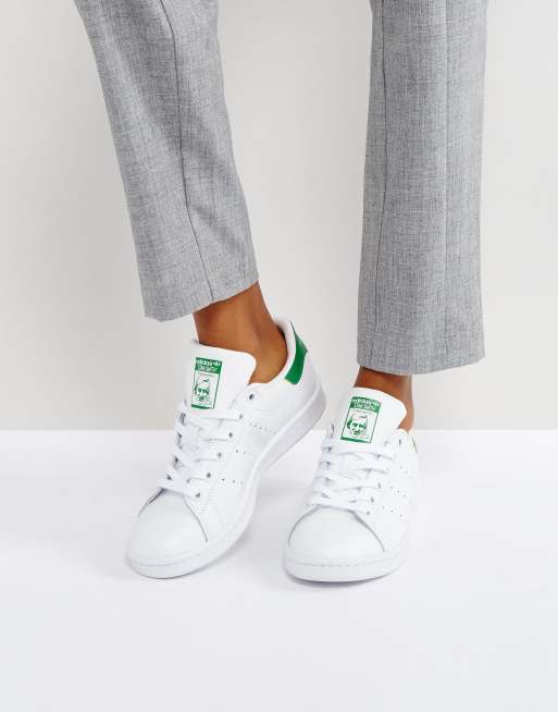 adidas Originals – Stan Smith – Grönvita sneakers
