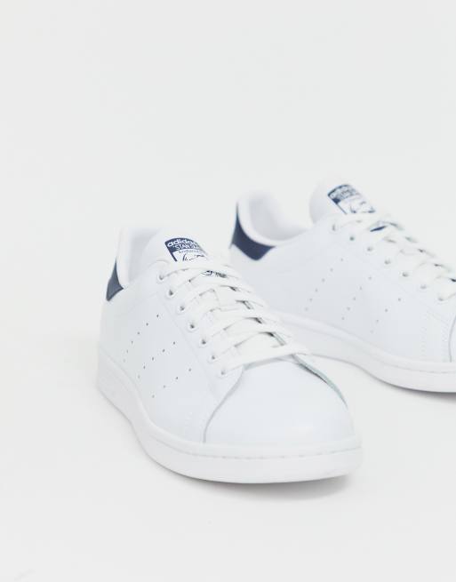 Adidas originals stan smith leather sneakers in white clearance m20325