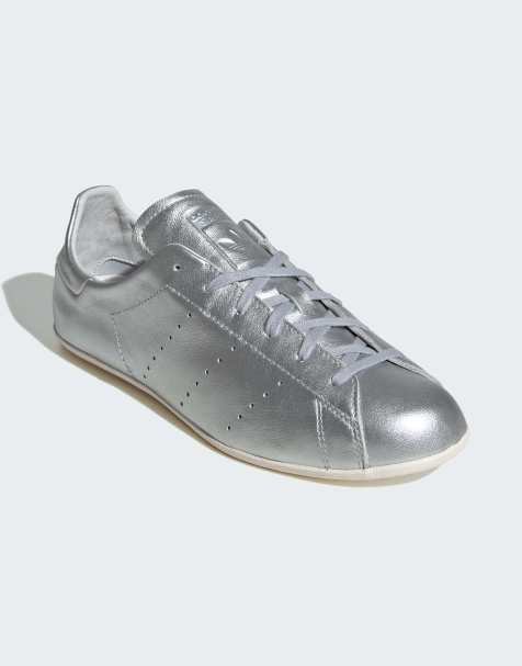 adidas Originals Stan smith lo pro shoes in silver metallic / grey one / c - view 1