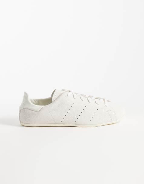 adidas Originals Stan Smith Lo Pro sneakers in cream - view 1