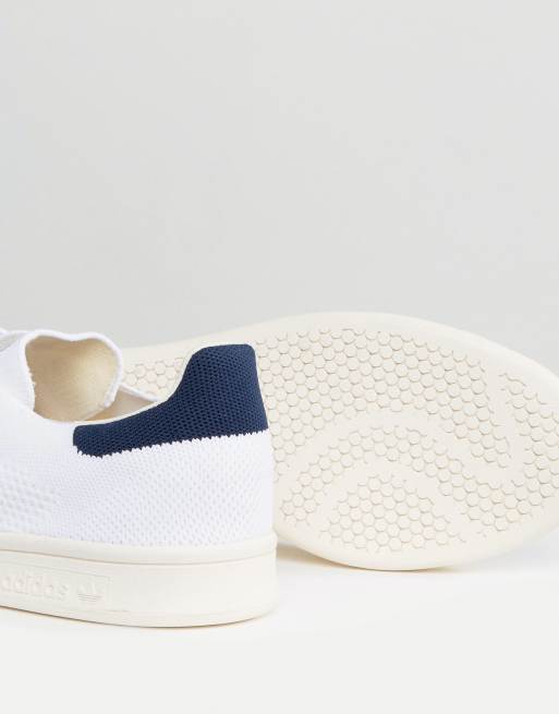 Adidas originals stan smith og sale primeknit trainers in white