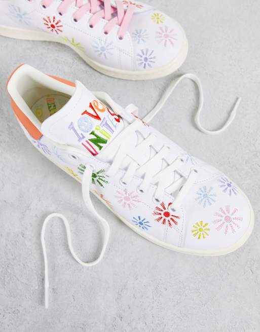 adidas Stan Smith Pride Shoes - White, Unisex Lifestyle