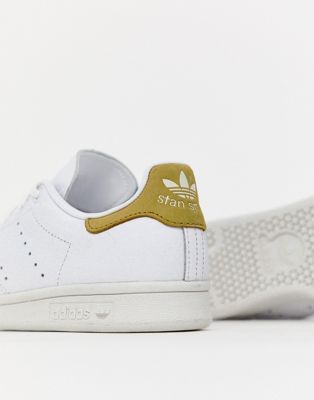 adidas Originals - Stan Smith - Scarpe da ginnastica bianche e gialle | ASOS