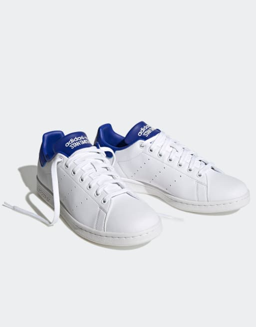 adidas Originals Stan Smith Sneaker in WeiB und Blau ASOS