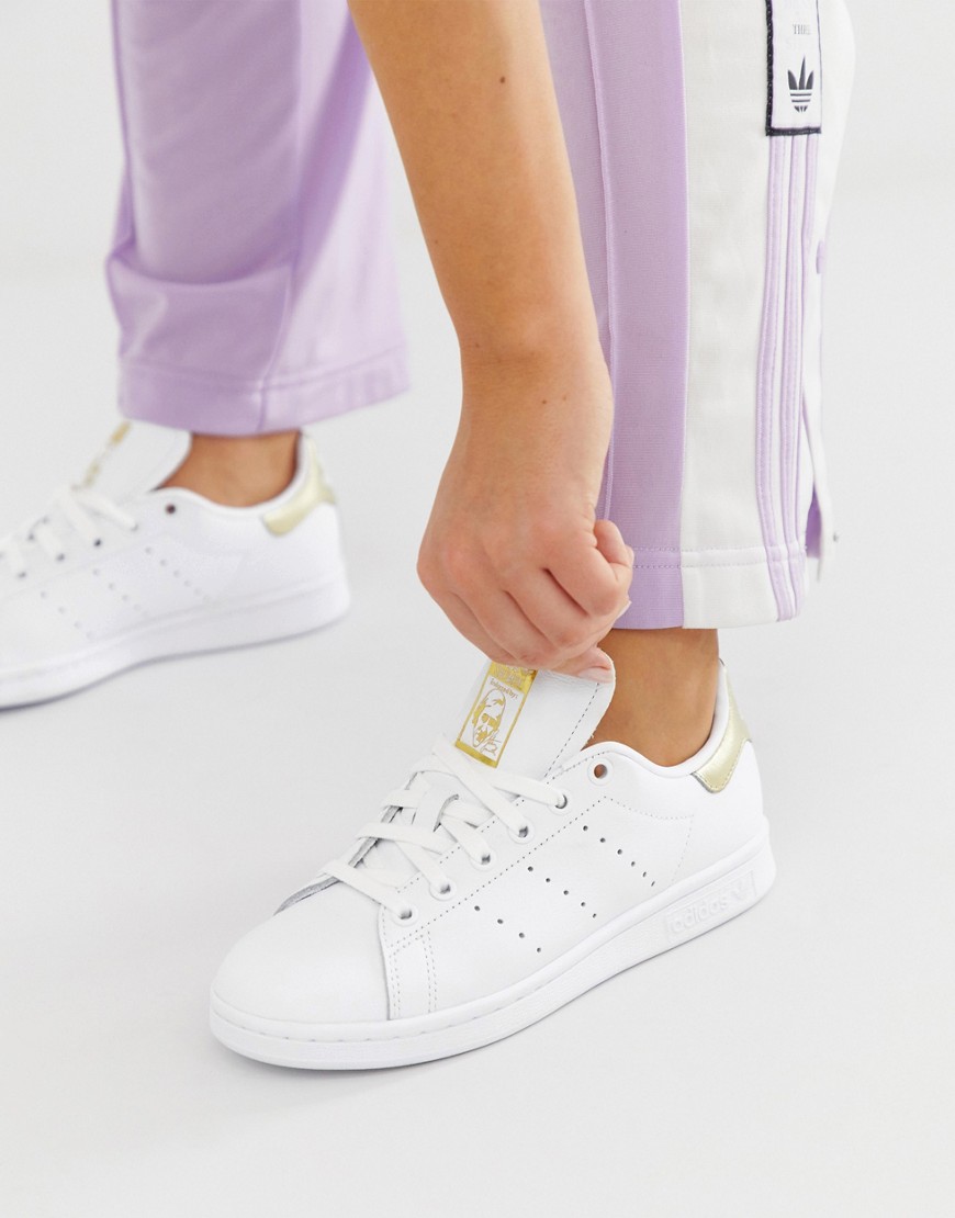 Adidas Originals - Stan Smith - Sneakers bianche e oro metallico-Bianco
