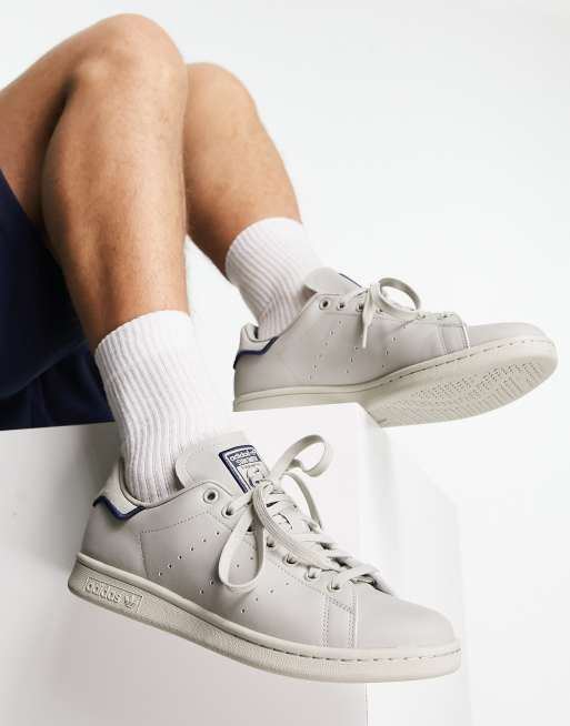 adidas Originals Stan Smith sneakers in gray