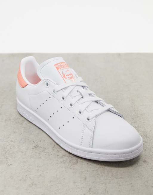 Adidas stan store smith coral