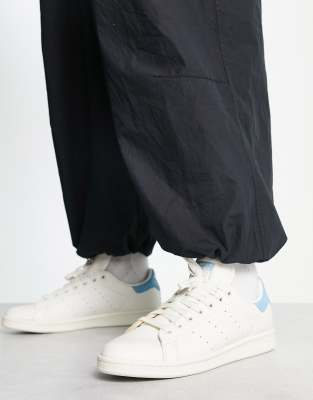 White blue stan outlet smith