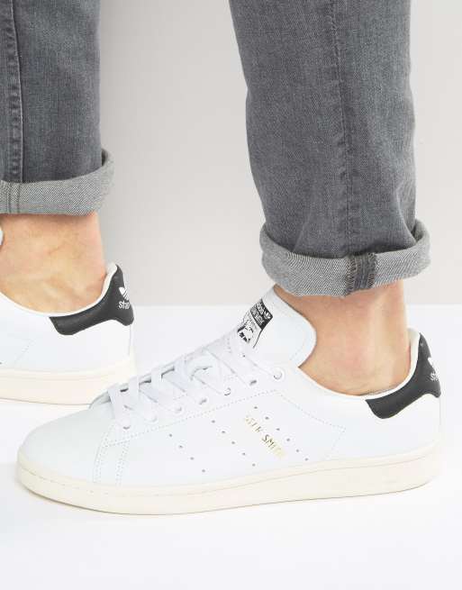 adidas Originals Stan Smith sneakers in white s75076