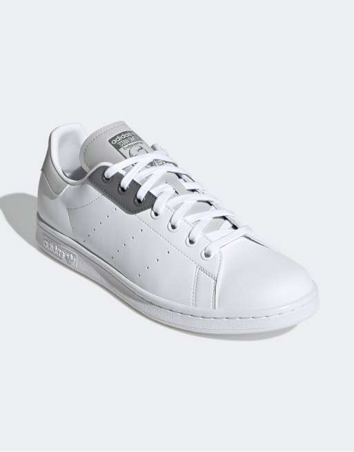 Stan smith shop heel tab