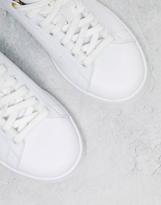 The New adidas Stan Smith WMNS Vintage White Features Faux Fur