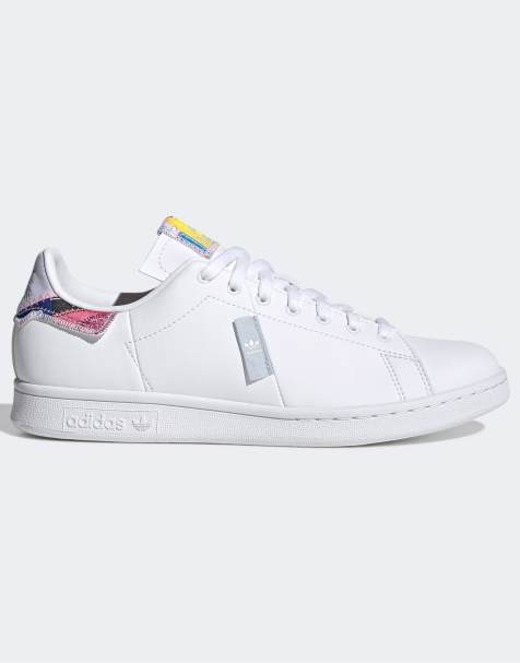 adidas Originals Stan Smith sneakers in white with patchwork heel - view 1