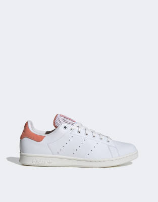 Stan Smith sneakers in white with peach tab