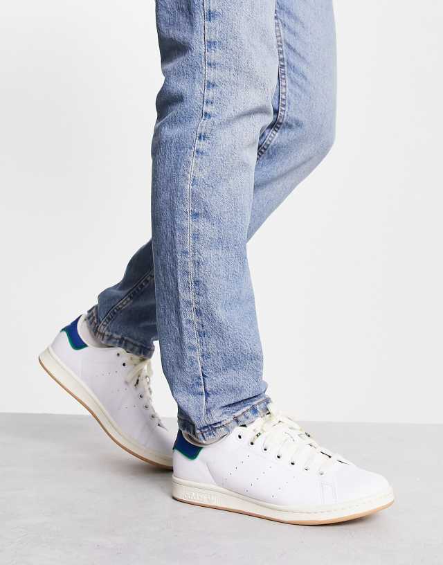 adidas Originals Stan Smith sneakers in white